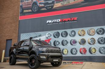 FORD RANGER AB811 SATIN BLACK GLOSS INSERTS